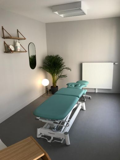 massage dans le centre de kinésithérapie 